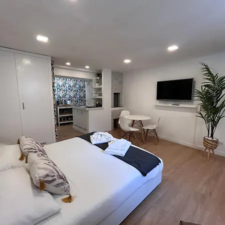 Casa Farfalla Apartment *